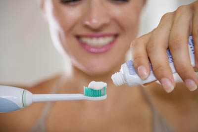 Elektrisk tandbørste test: Vælg den bedste elektriske tandbørste